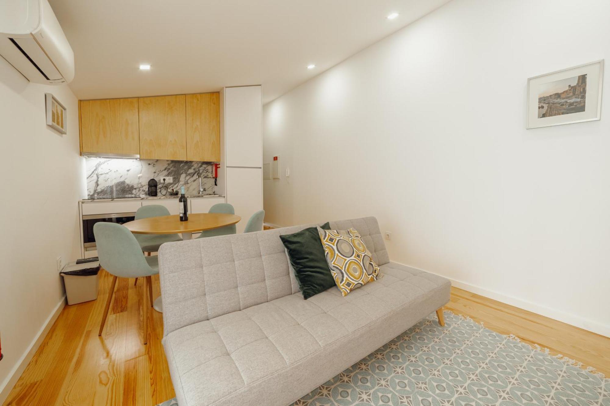 Courtyard Oporto Design Apartments By Vacationy Exterior foto