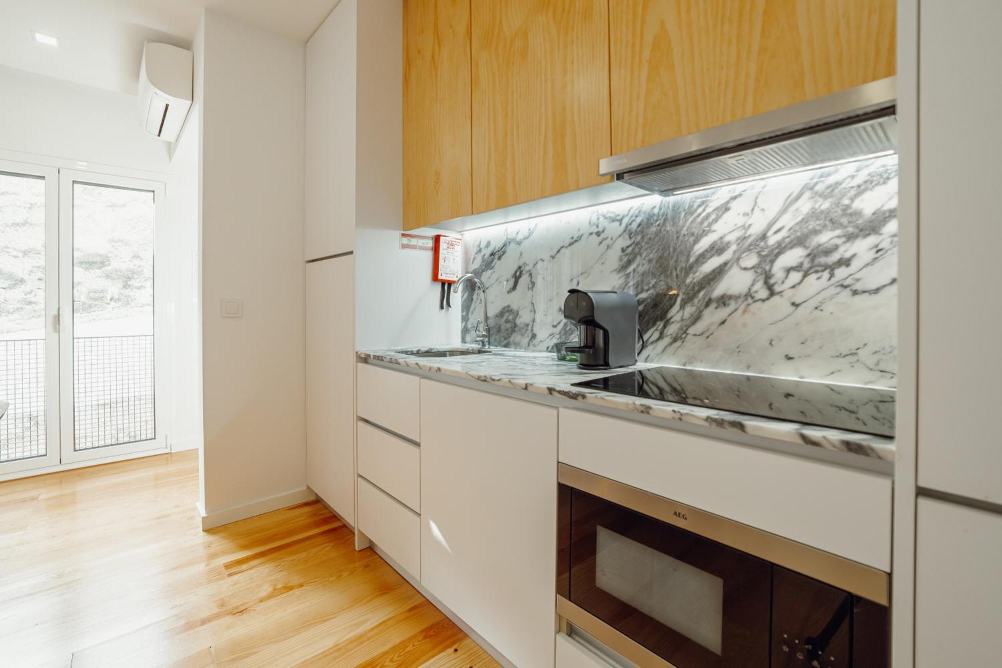 Courtyard Oporto Design Apartments By Vacationy Exterior foto