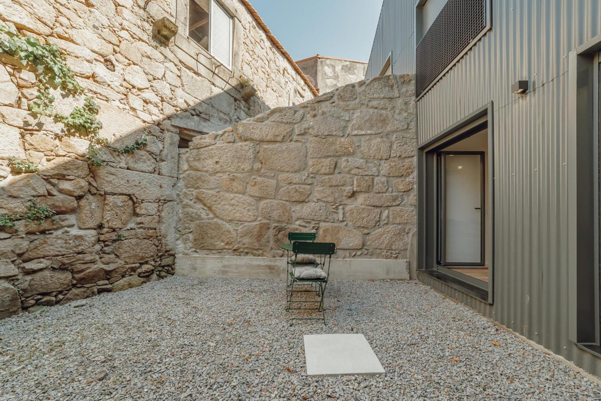 Courtyard Oporto Design Apartments By Vacationy Exterior foto